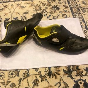 Lacoste wear only couple times like new nice and soft